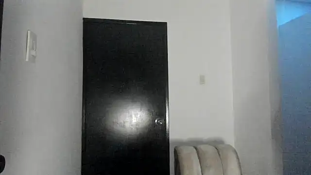 Snapshot of ThiagoLugo chatting on 05-20-26, 03:58 ThiagoLugo online show from 05-20-26, 03:58