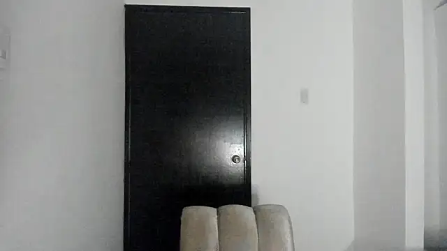 Snapshot of ThiagoLugo chatting on 04-22-26, 04:14 ThiagoLugo online show from 04-22-26, 04:14