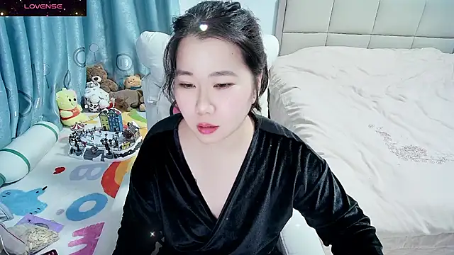 Onlyxixi online show from 11-29-25, 01:22