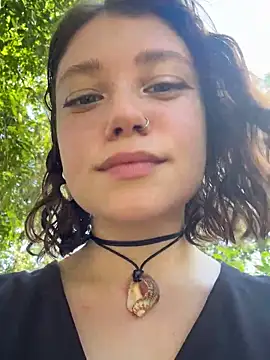 lucy-joy online show from 09-10-25, 09:30