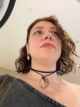 lucy-joy online show from 09-20-25, 09:25