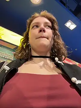 lucy-joy online show from 03-22-26, 09:44