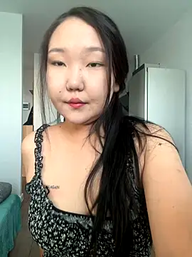 tammy gun online show from 09-14-25, 01:55