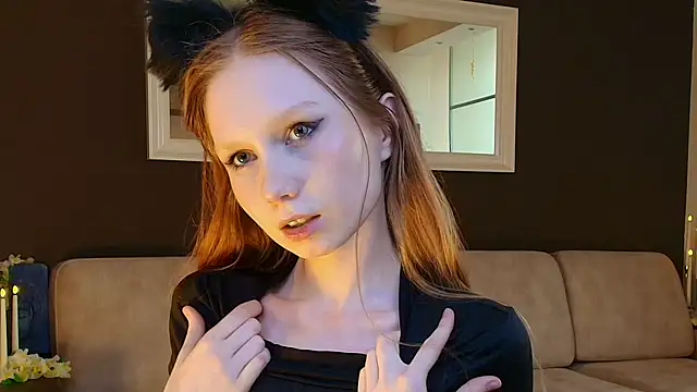 FoxyMira online show from 07-21-26, 04:41