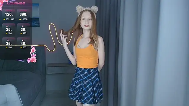 FoxyMira online show from 09-26-25, 01:51