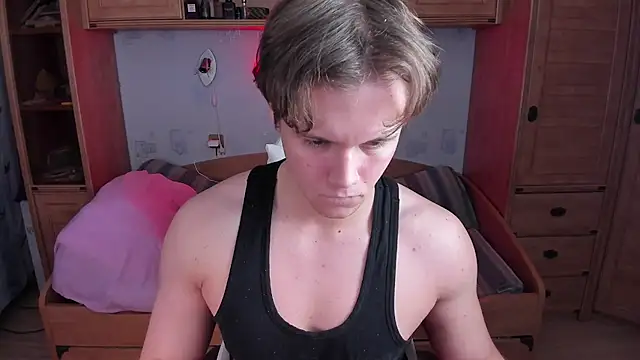 Dexter Bennett online show from 10-14-25, 04:13