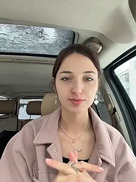 DollyTall online show from 02-21-26, 09:33