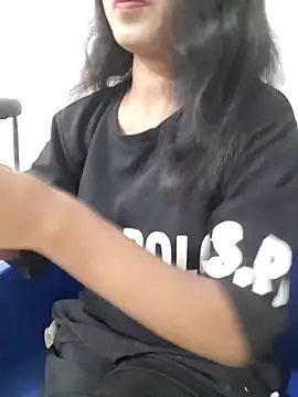 Snapshot of AnkitaDevi chatting on 05-16-26, 03:27 AnkitaDevi online show from 05-16-26, 03:27
