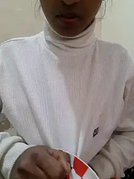 AnkitaDevi online show from 01-15-26, 04:49