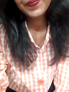 AnkitaDevi online show from 09-26-25, 04:19