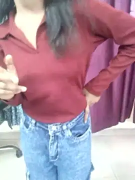 Snapshot of AnkitaDevi chatting on 05-04-26, 09:45 AnkitaDevi online show from 05-04-26, 09:45