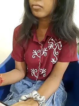 Snapshot of AnkitaDevi chatting on 07-21-26, 04:14 AnkitaDevi online show from 07-21-26, 04:14