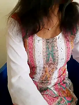 Snapshot of AnkitaDevi chatting on 07-10-26, 03:39 AnkitaDevi online show from 07-10-26, 03:39