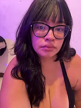 Emily Taylor2 online show from 04-24-26, 02:02