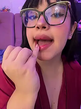 Emily Taylor2 online show from 02-08-26, 10:07