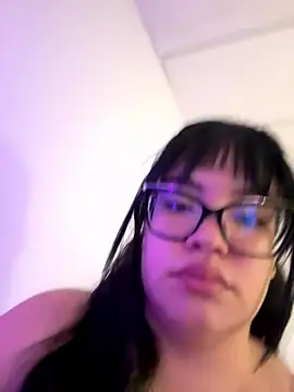 Emily Taylor2 online show from 01-12-26, 02:07