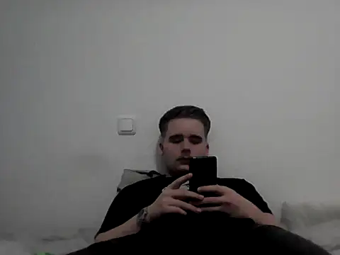 Snapshot of Torben69xxx chatting on 10-23-25, 07:34 Torben69xxx online show from 10-23-25, 07:34