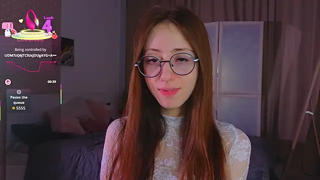 AvrilLeMell online show from 11-07-25, 09:52