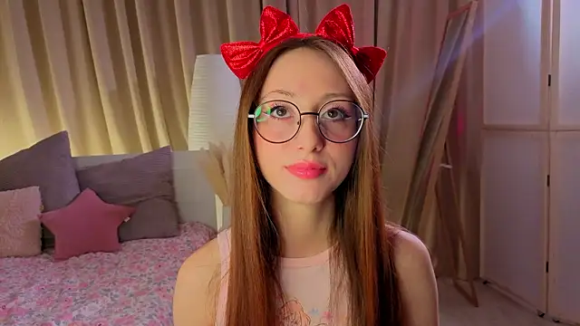 AvrilLeMell online show from 03-07-26, 10:15