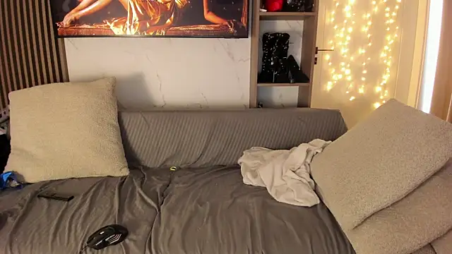 BonerBarbie online show from 04-09-26, 09:26