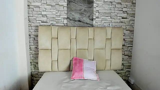 Celesste doll online show from 12-04-25, 01:21