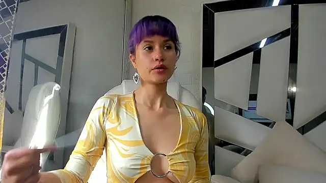 Snapshot of barbieambar chatting on 09-23-25, 01:07 barbieambar online show from 09-23-25, 01:07