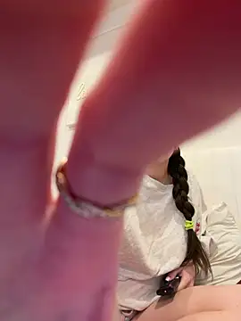 heyitsmadig online show from 04-13-26, 02:10