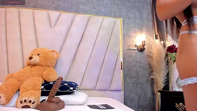 AmyStar1 online show from 11-29-25, 09:37