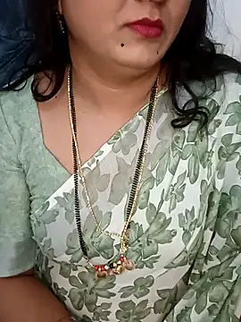 Snapshot of Niharika555 chatting on 06-28-26, 07:42 Niharika555 online show from 06-28-26, 07:42