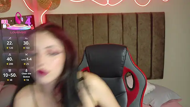 Megan  cole1 online show from 09-26-25, 12:50