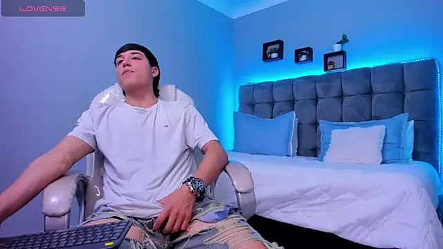 Ares di martin online show from 11-28-25, 05:40