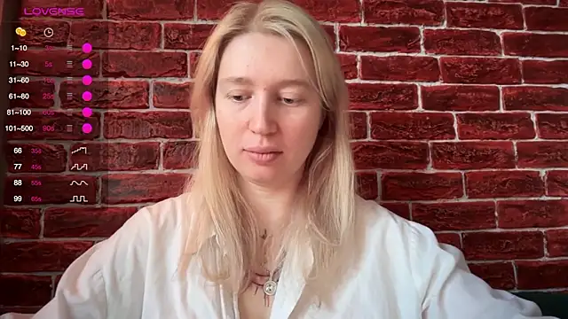 CitrusBlissss online show from 11-15-25, 02:37