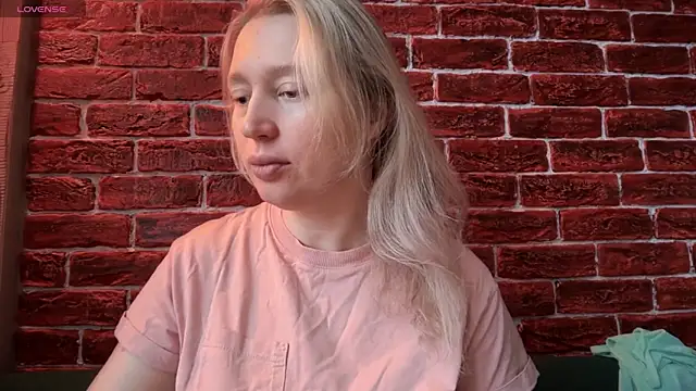 CitrusBlissss online show from 11-13-25, 02:26