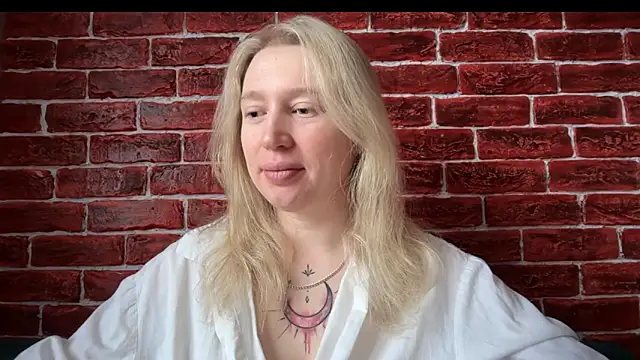 CitrusBlissss online show from 10-29-25, 02:10