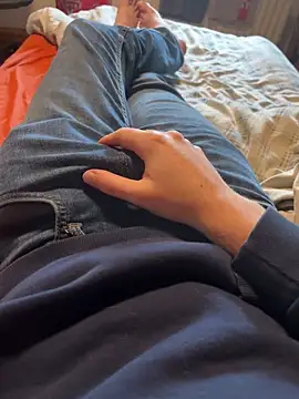 mas20043 online show from 10-21-25, 01:43