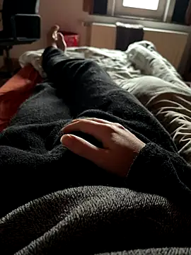 mas20043 online show from 10-14-25, 08:37