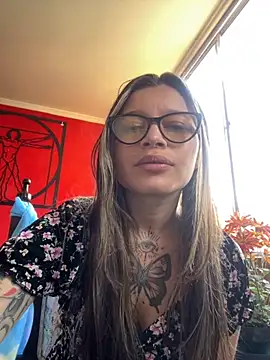 KoraSweett online show from 11-29-25, 03:34