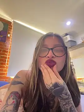 KoraSweett online show from 02-05-26, 07:21