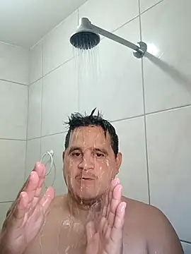 reguetones92 online show from 10-18-25, 05:59