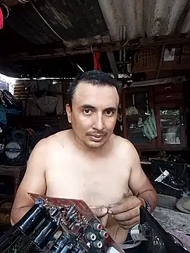 miroqui143 online show from 09-22-25, 02:56