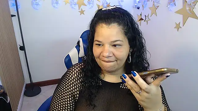 Snapshot of May_fk chatting on 10-16-25, 01:25 May fk online show from 10-16-25, 01:25