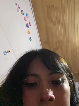 kiittyselenita online show from 04-05-26, 11:33