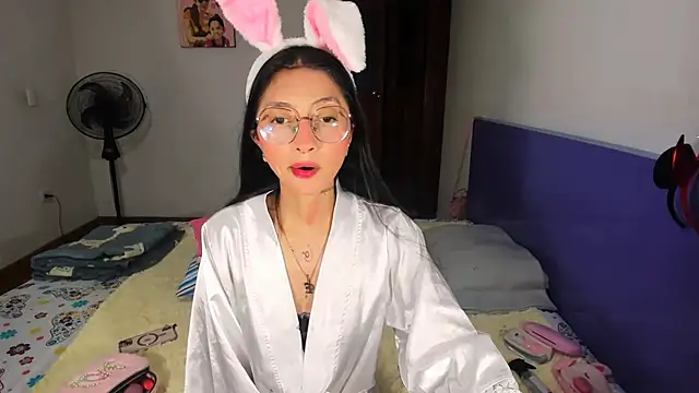 Anais lux online show from 04-30-26, 12:06