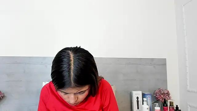 sunnyWhitee online show from 03-28-26, 07:26