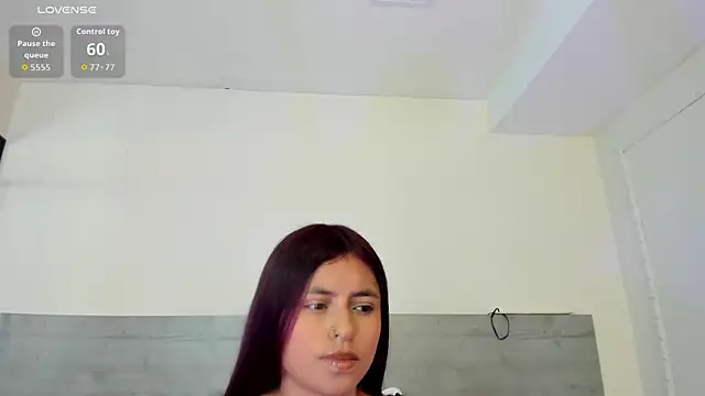 sunnyWhitee online show from 06-06-26, 07:08