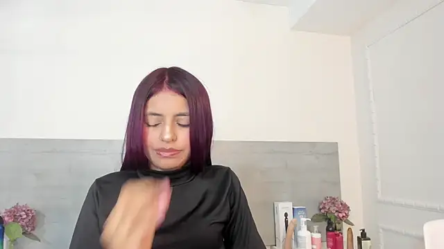 sunnyWhitee online show from 04-27-26, 07:23