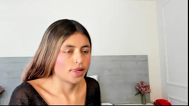 sunnyWhitee online show from 03-23-26, 07:14