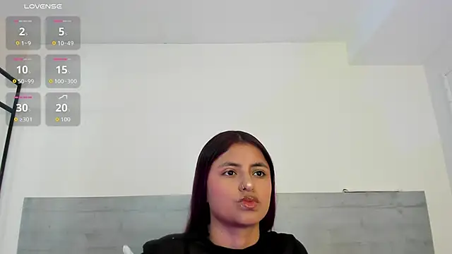 sunnyWhitee online show from 05-20-26, 07:11