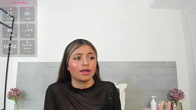 sunnyWhitee online show from 01-09-26, 07:21