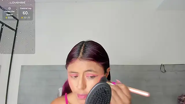 sunnyWhitee online show from 07-23-26, 07:21